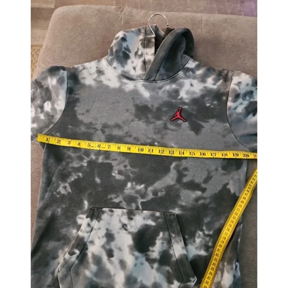Nike Jordan Essentials‎ Smoke Dye Pullover Hoodie Youth Size XL